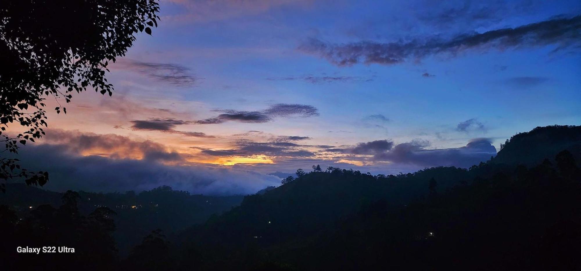Rainbow Sky Cottage Ella Bagian luar foto