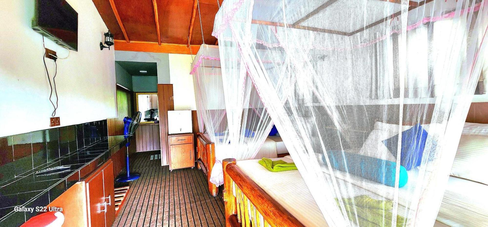 Rainbow Sky Cottage Ella Bagian luar foto