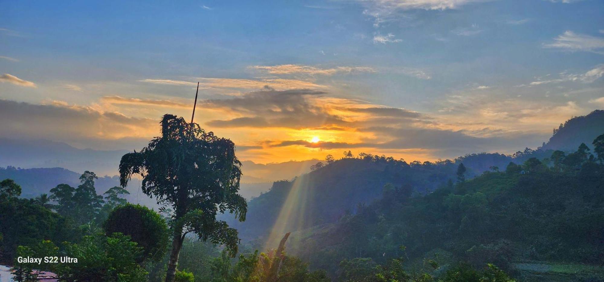 Rainbow Sky Cottage Ella Bagian luar foto