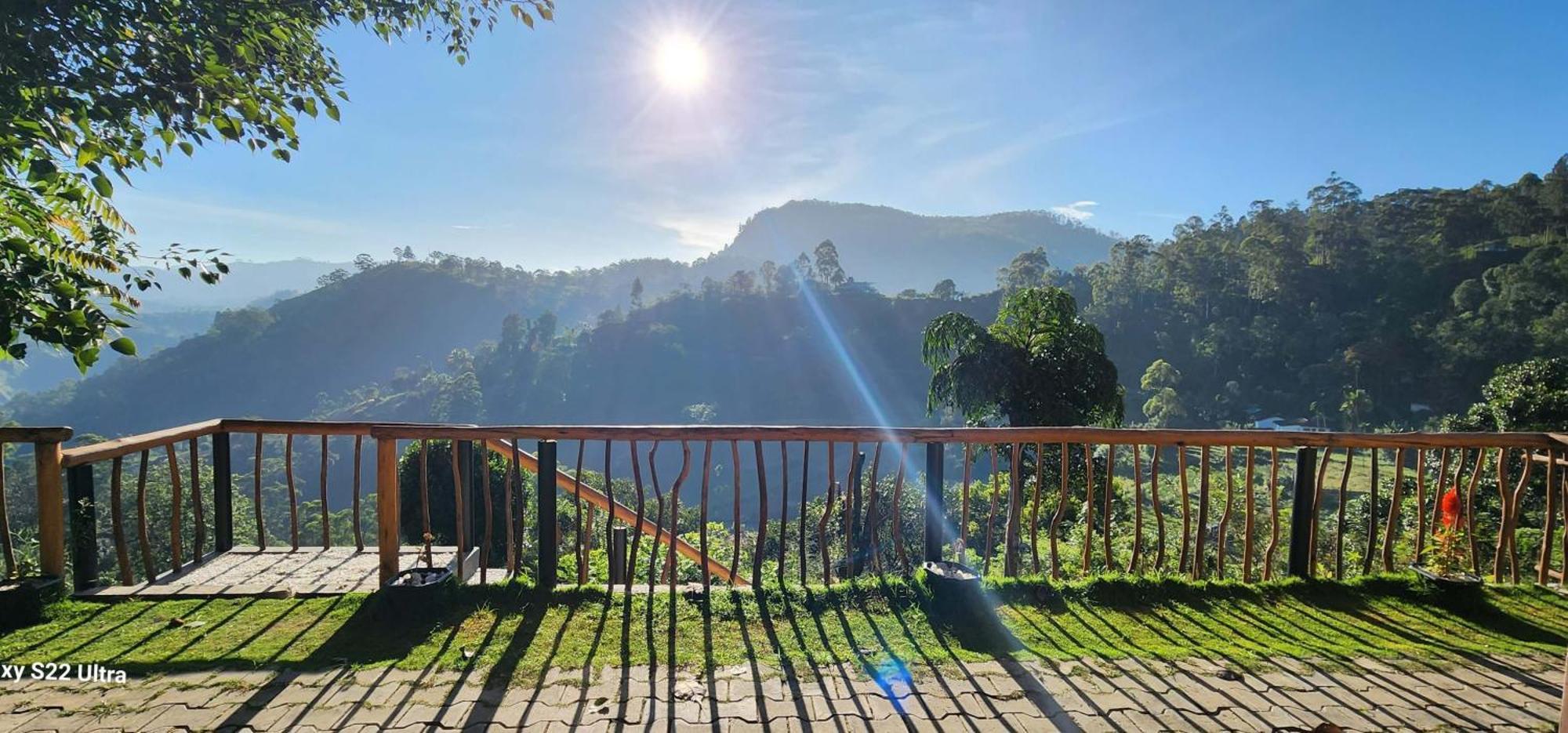 Rainbow Sky Cottage Ella Bagian luar foto